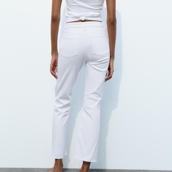 Zara Flared Crop True White Jeans - Picture 8 of 9
